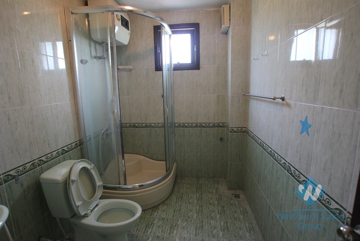 04 bedroom house with cheap price available for rent in Tay Ho district, Hanoi